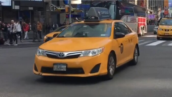Taxi. Quelle: Screenshot Youtube